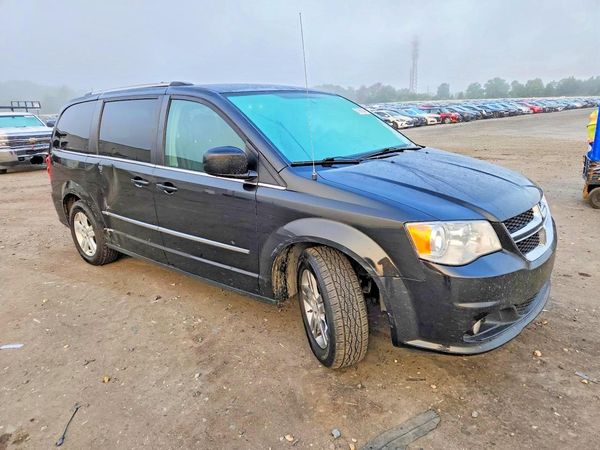 2017 DODGE GRAND CARAVAN Crew