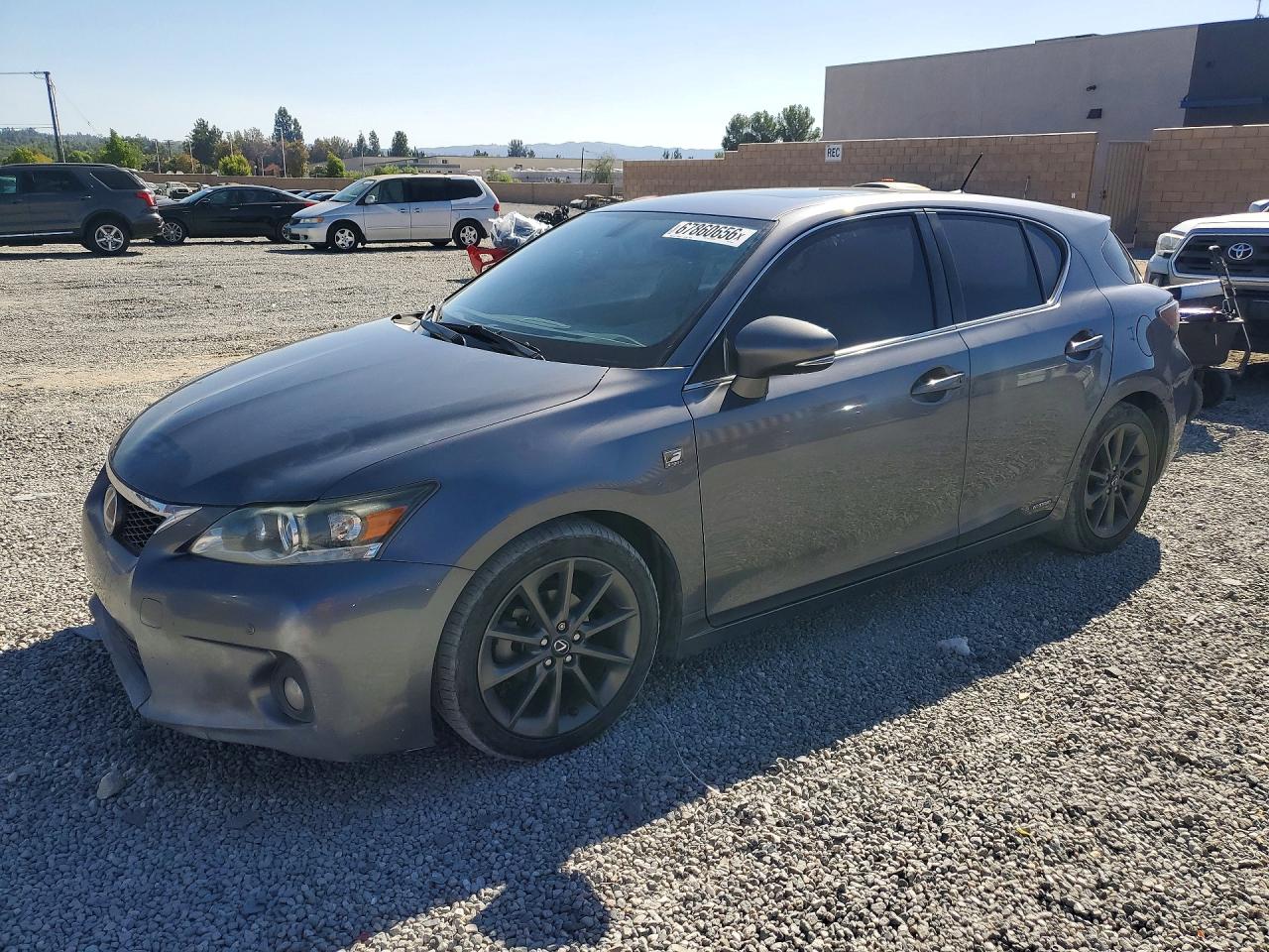 2013 LEXUS CT 200h