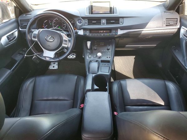 2013 LEXUS CT 200h
