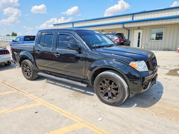 2021 NISSAN FRONTIER