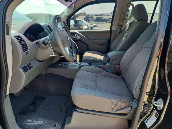 2021 NISSAN FRONTIER