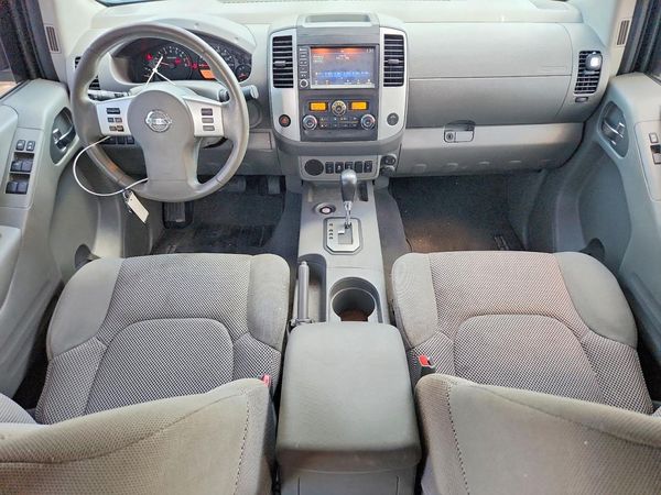 2021 NISSAN FRONTIER