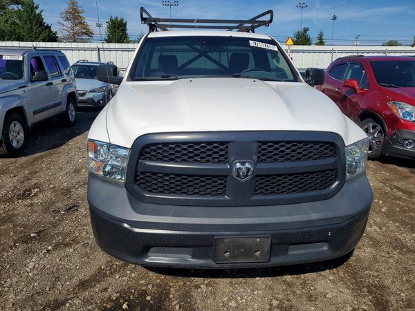 2018 RAM 1500 ST REG CAB 4X2 — DIRF