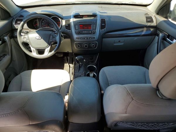 2015 KIA SORENTO GL