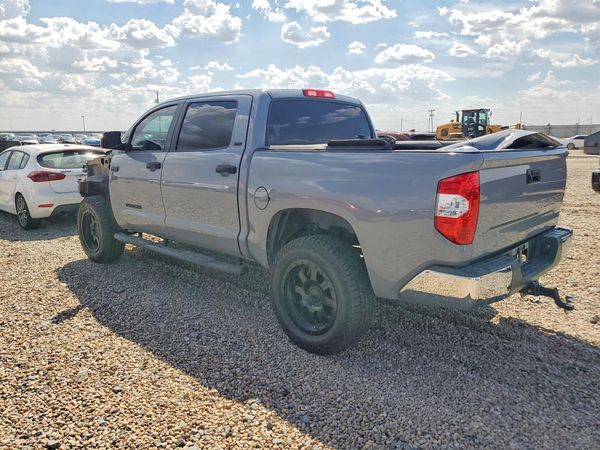 2018 TOYOTA TUNDRA
