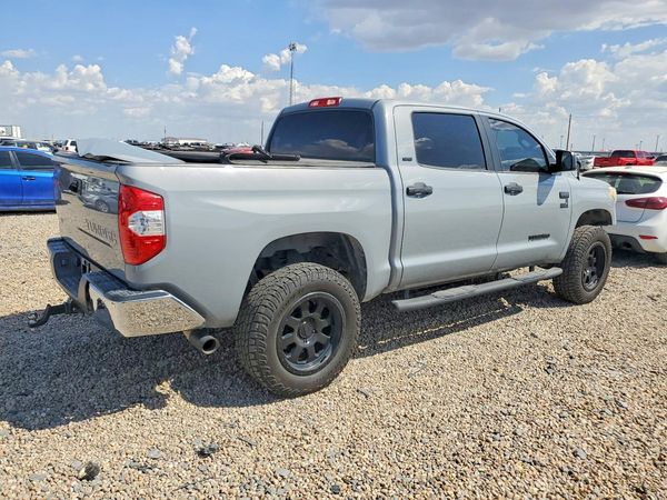 2018 TOYOTA TUNDRA