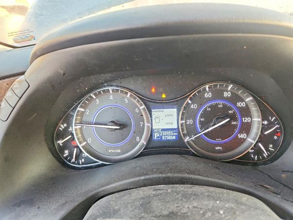 2016 INFINITI QX80