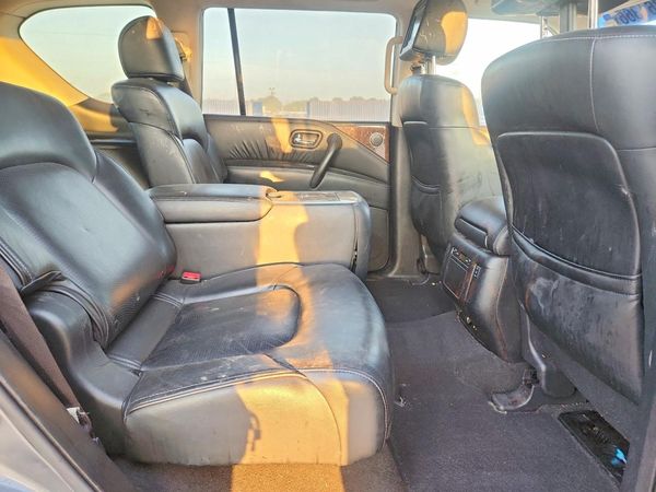2016 INFINITI QX80