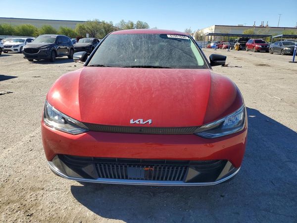 2022 KIA EV6