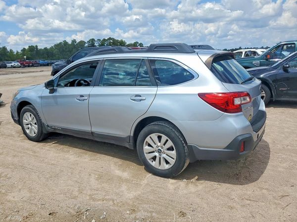 2018 SUBARU OUTBACK Base