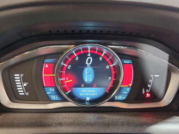 2014 VOLVO XC60