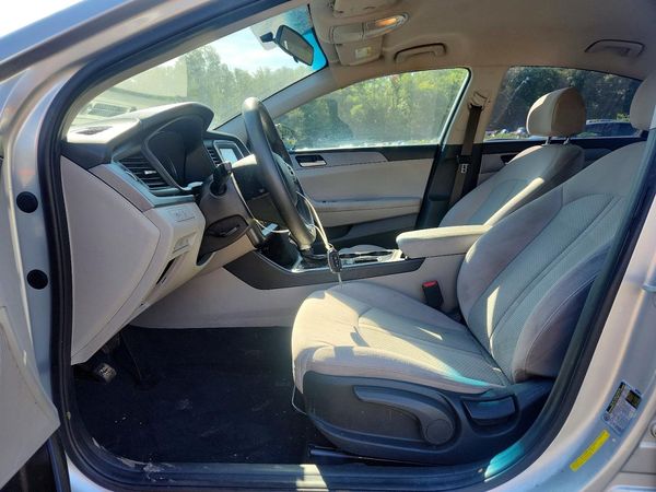 2018 HYUNDAI SONATA SE, Eco — DENT