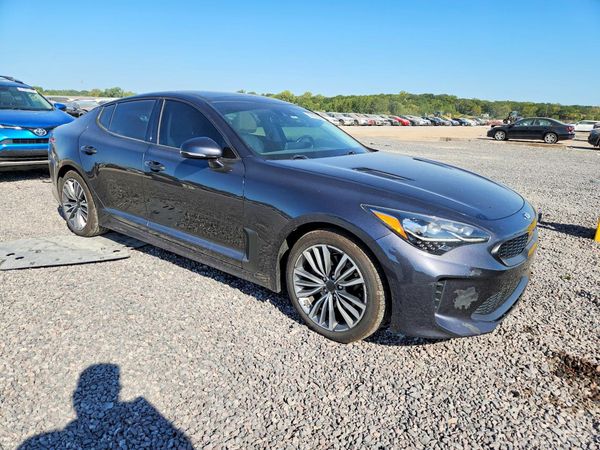 2019 KIA STINGER