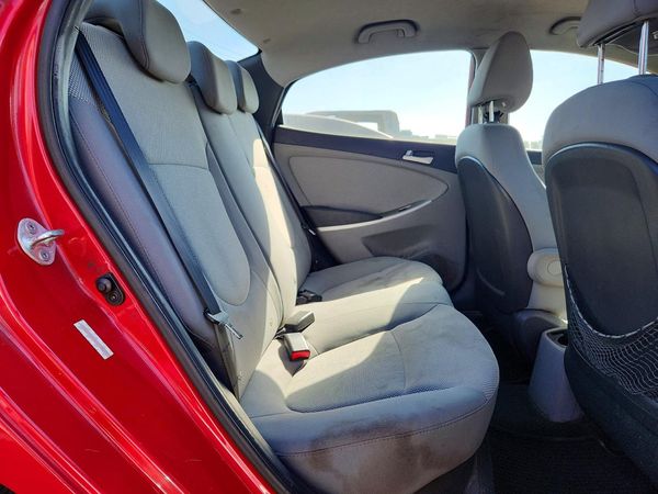 2013 HYUNDAI ACCENT GLS, GS