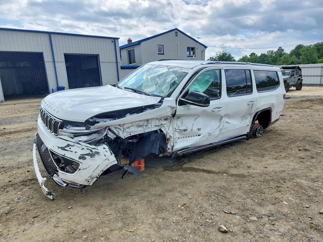 2025 JEEP WAGONEER Series II — Front 3/4