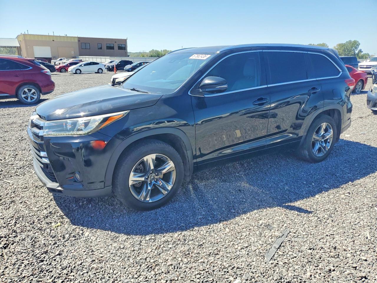2017 TOYOTA HIGHLANDER