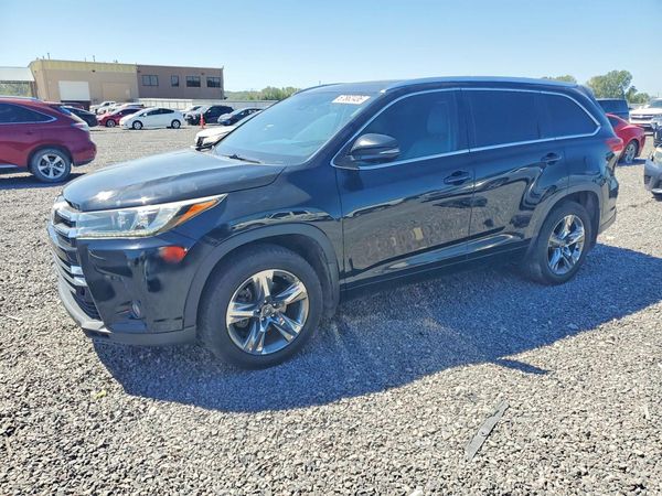 2017 TOYOTA HIGHLANDER