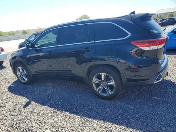 2017 TOYOTA HIGHLANDER