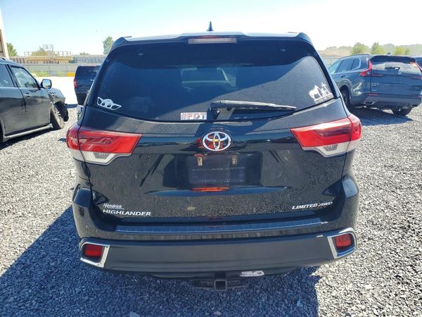 2017 TOYOTA HIGHLANDER