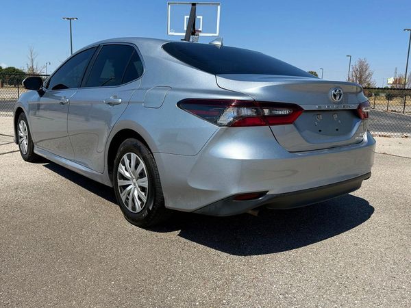 2022 TOYOTA CAMRY LE
