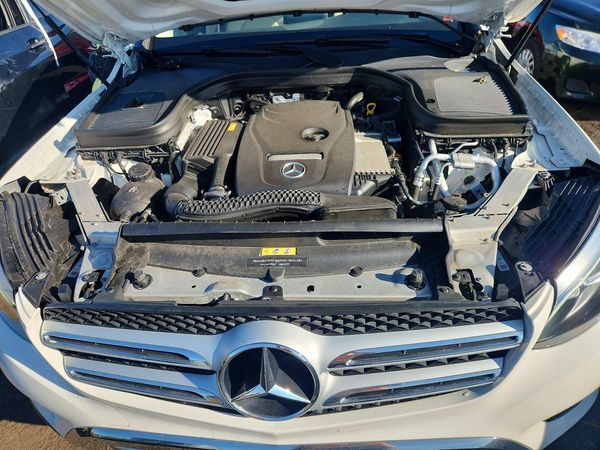 2019 MERCEDES-BENZ GLC GLC 300-4M
