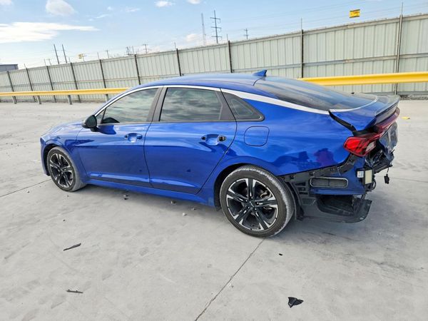 2022 KIA K5