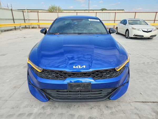 2022 KIA K5
