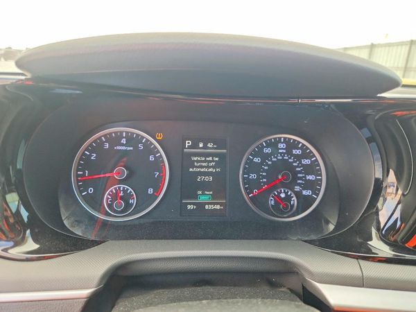 2022 KIA K5