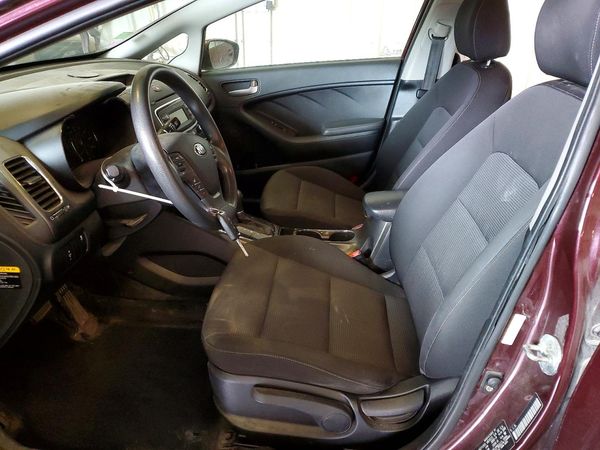 2017 KIA FORTE LX Base