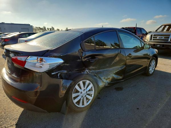 2016 KIA FORTE