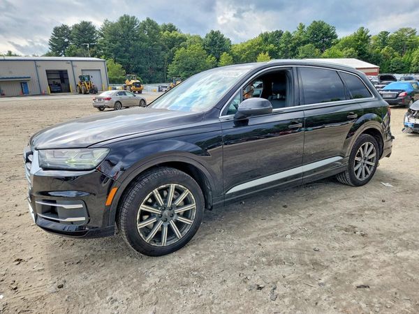 2017 AUDI Q7