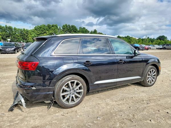 2017 AUDI Q7