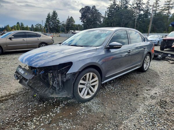2017 VOLKSWAGEN PASSAT