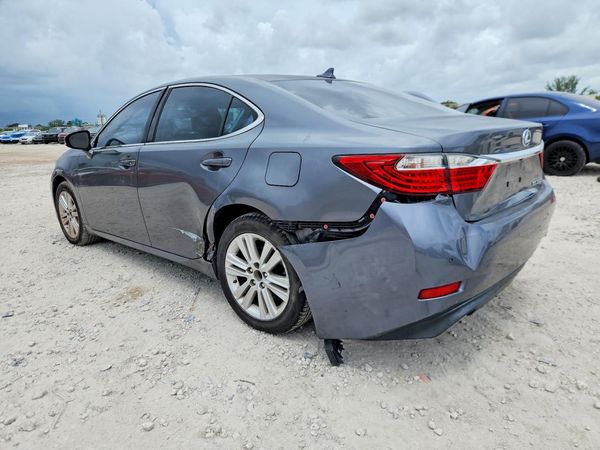 2014 LEXUS ES