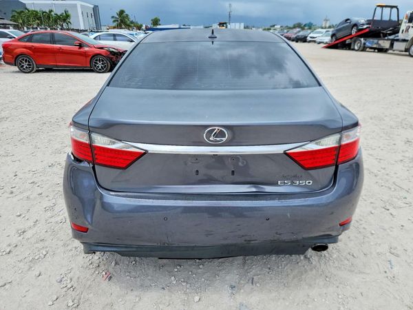 2014 LEXUS ES