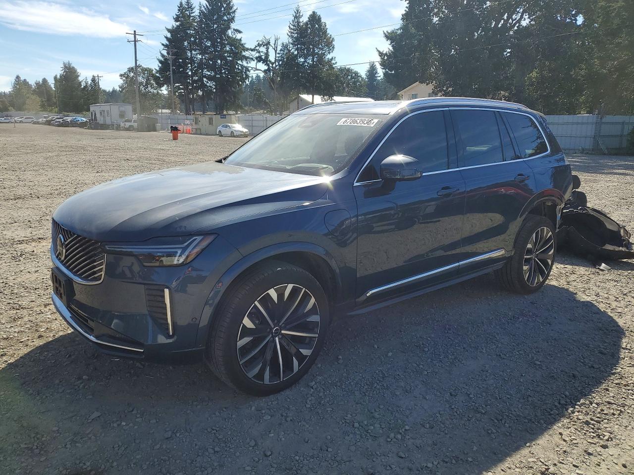 2026 VOLVO XC90 Ultra Bright