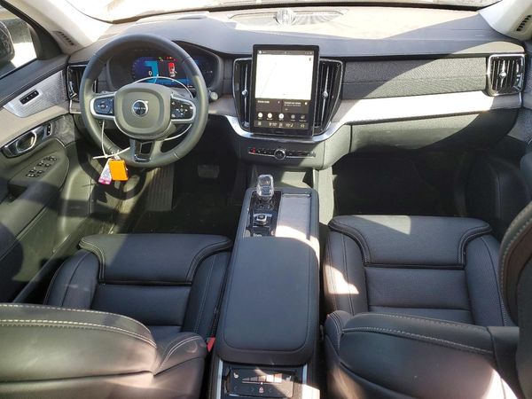 2026 VOLVO XC90 Ultra Bright