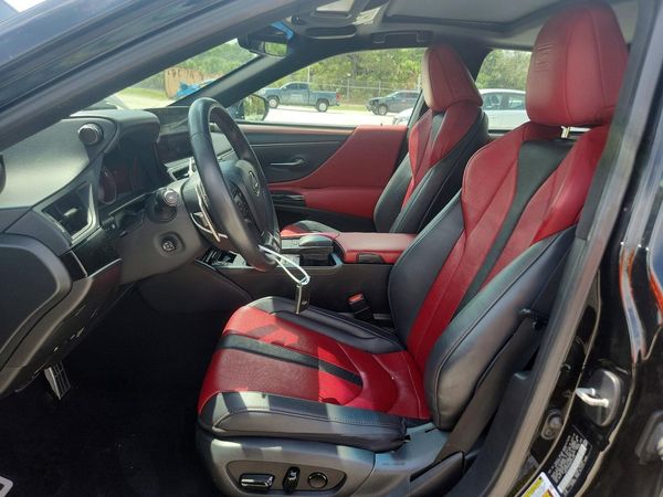 2022 LEXUS ES