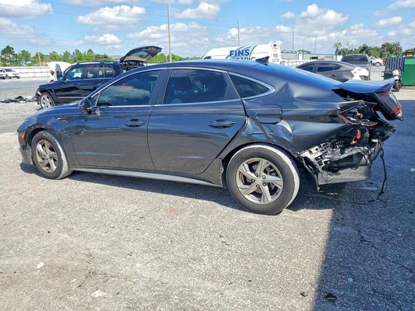 2023 HYUNDAI SONATA SE