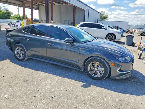 2023 HYUNDAI SONATA SE