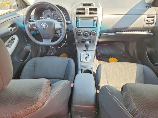 2013 TOYOTA COROLLA