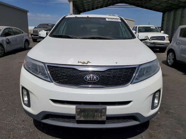 2015 KIA SORENTO GL