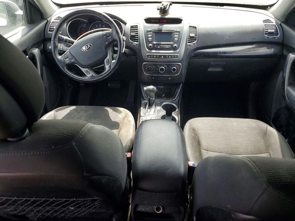 2015 KIA SORENTO GL