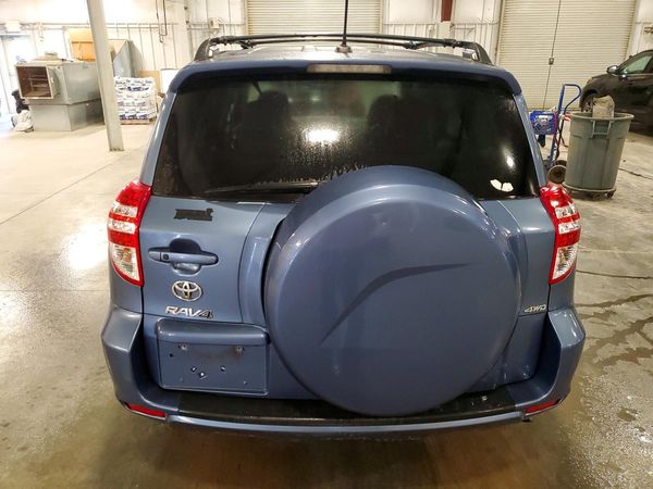 2012 TOYOTA RAV4 High