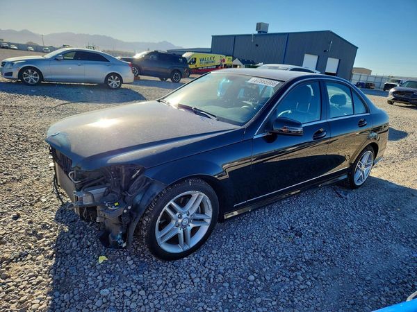 2012 MERCEDES-BENZ C