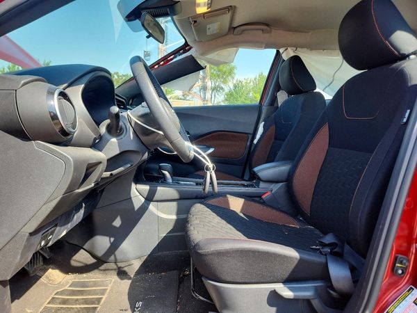 2022 NISSAN KICKS SR