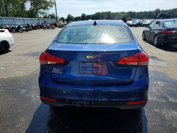 2018 KIA FORTE