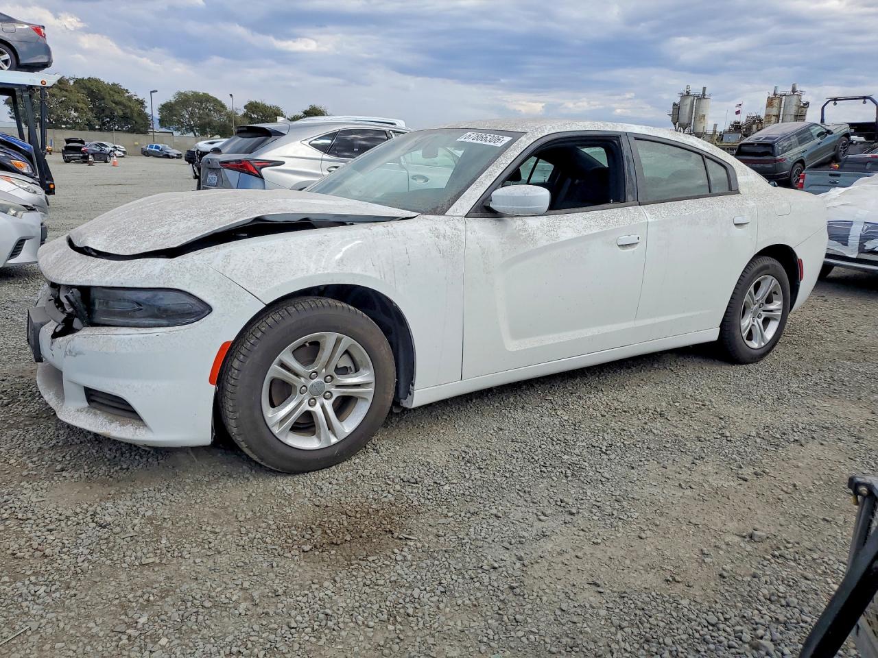 2021 DODGE CHARGER SXT — Front 3/4