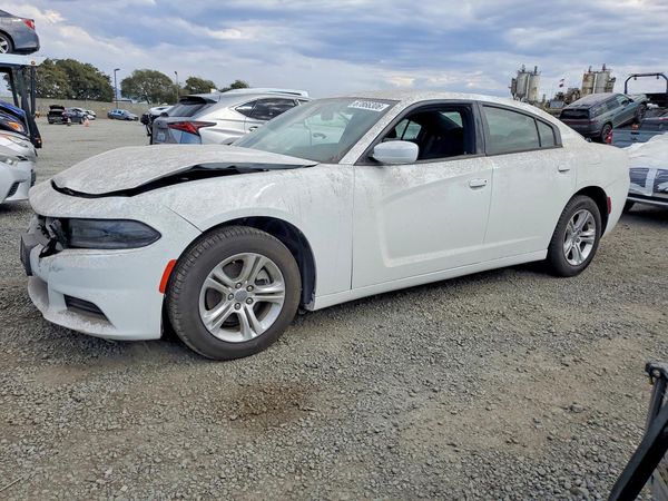 2021 DODGE CHARGER SXT — Front 3/4