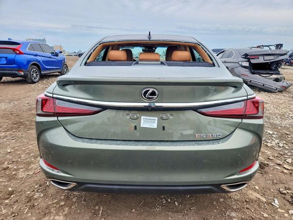 2024 LEXUS ES 350
